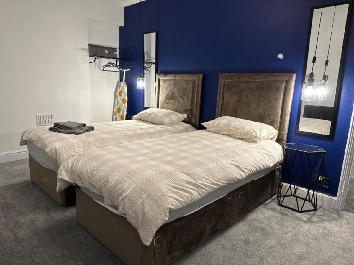 Amazing 2 Bedrooms House ブリジェンド エクステリア 写真